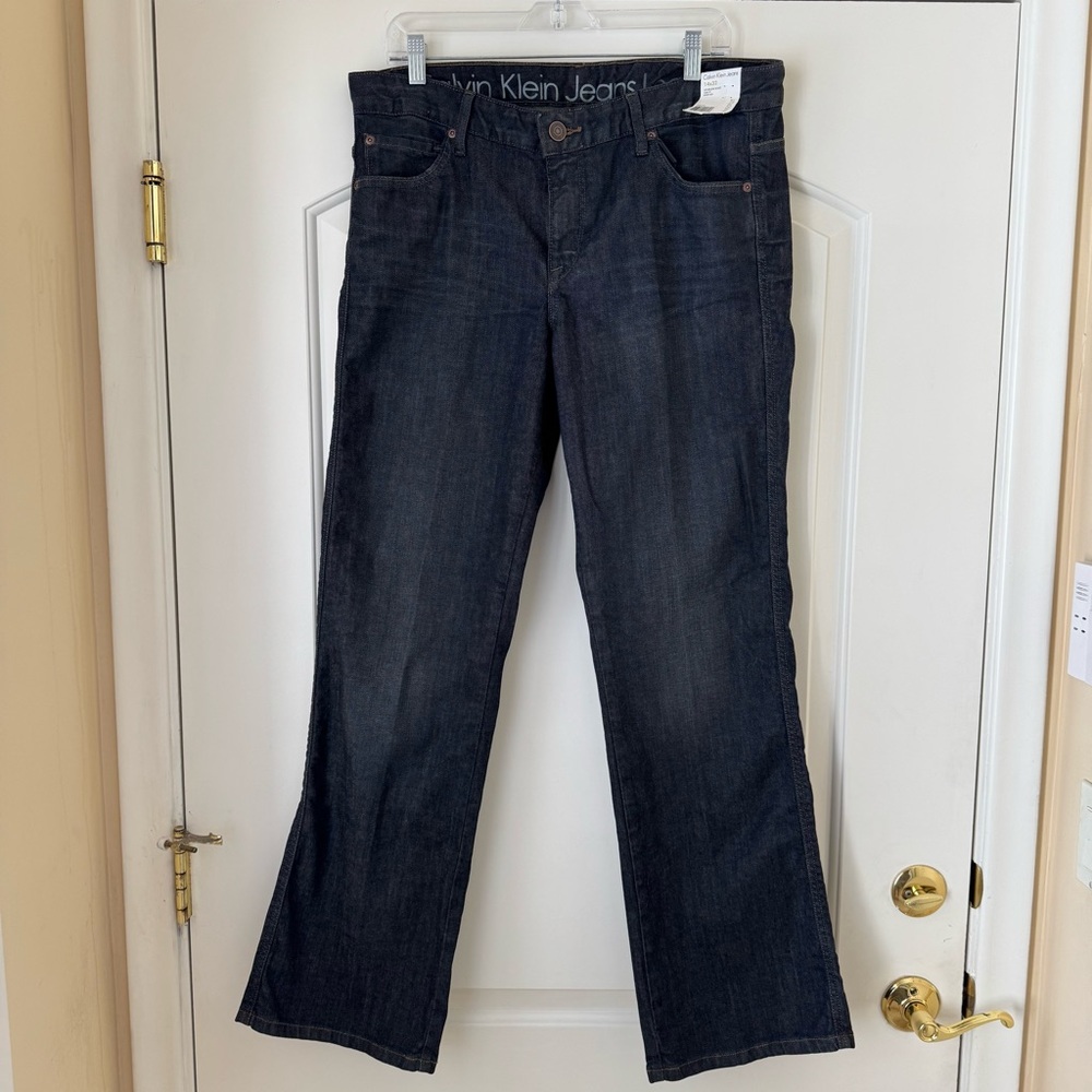 Calvin Klein Lean Boot Denim Slim Fit Low Rise Zip Blue Jeans NWT Womens 14 x 32
